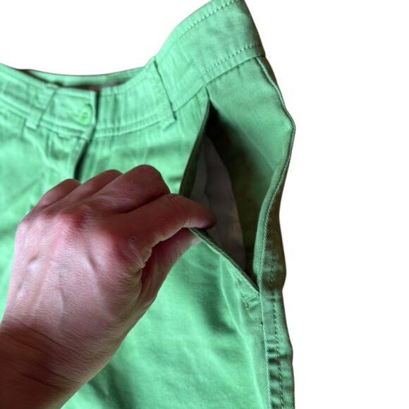 LL Bean Straight Leg Cropped Pants Green Cotton Womens Size 4 Petite - Picture 4 of 8
